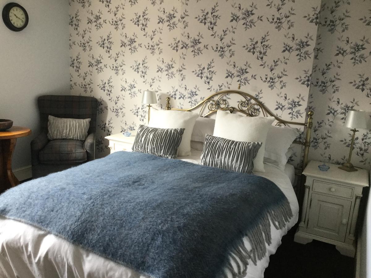 Eagle House Bed & Breakfast Eccleshall ภายนอก รูปภาพ