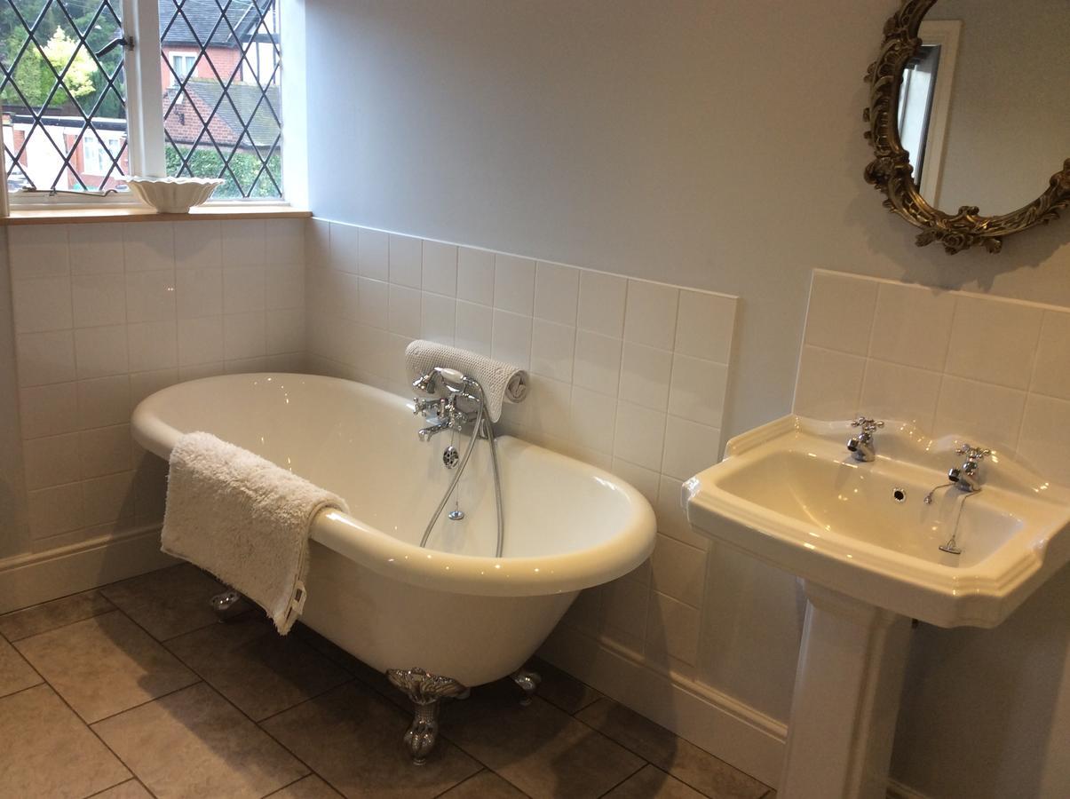 Eagle House Bed & Breakfast Eccleshall ภายนอก รูปภาพ