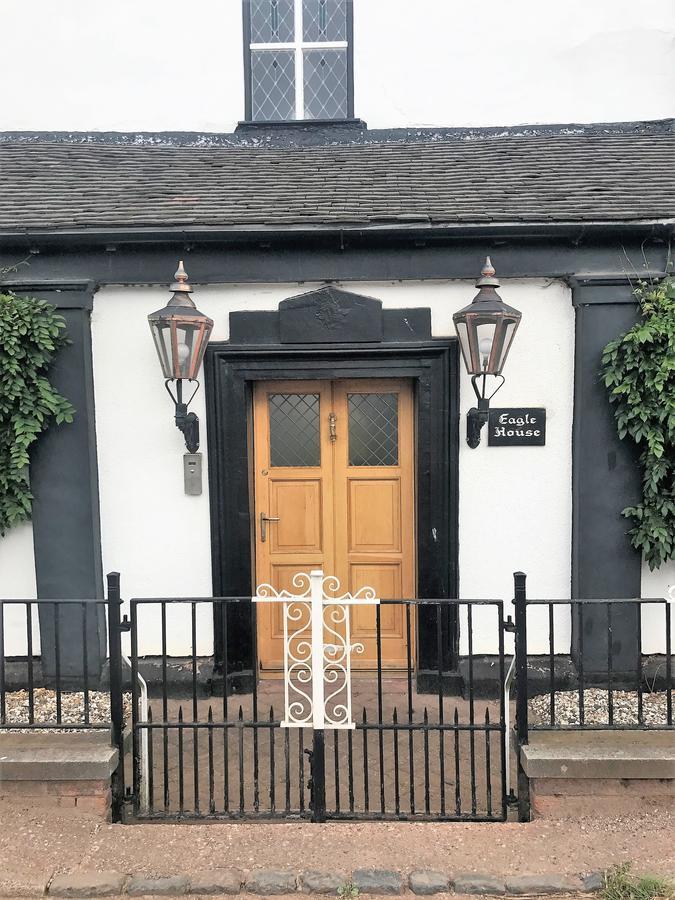 Eagle House Bed & Breakfast Eccleshall ภายนอก รูปภาพ