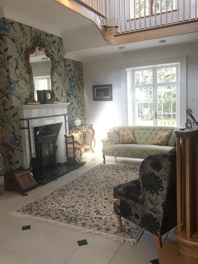 Eagle House Bed & Breakfast Eccleshall ภายนอก รูปภาพ